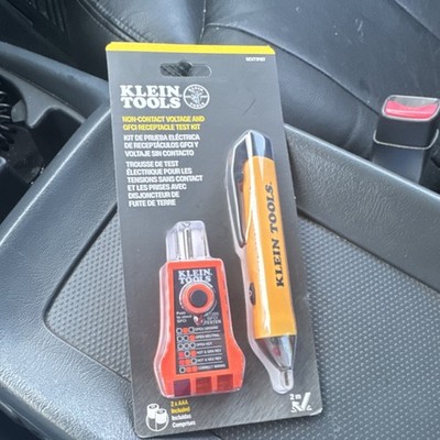 Klein Tools Non-Contact Voltage and GFCI Receptacle Test Kit NCVT1P KIT