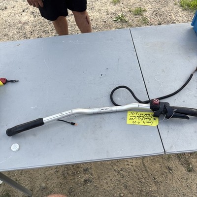 Ski Doo Gen 4 17-22 Handle Bars With Kill Switch, Throttle Lever And Heated Grip
