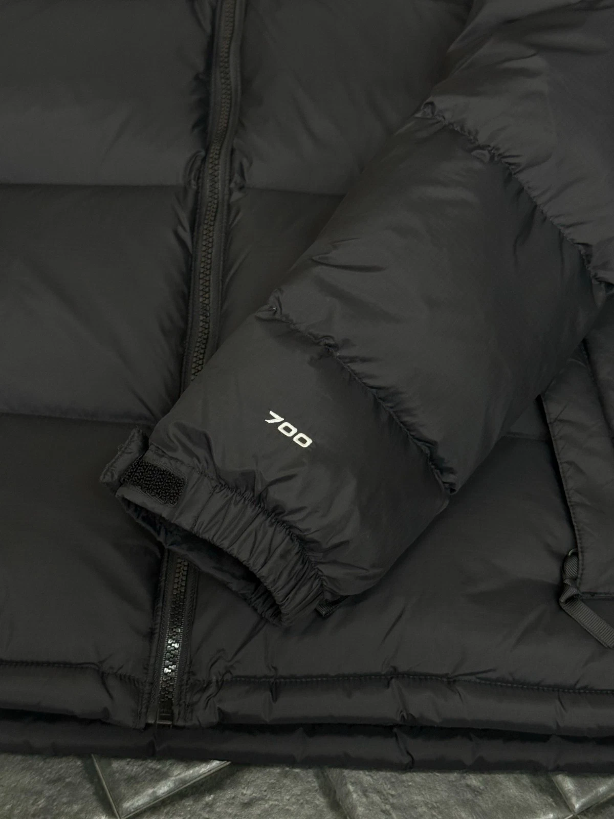 US SIZE North Face 1996 Men's black vintage down jacket - product detail image 7