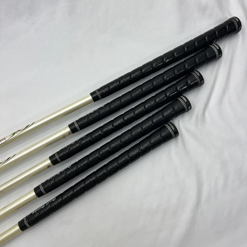 Lady Fairway Hybrid RH Set 7 8 9 PW SW Pitching Sand Graphite Shaft - Image 3 of 4