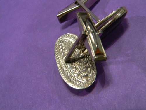 Pair Vintage Oyster Shell Pattern Iridium Enamel Scuff Links Stamped SILVER ~10g - Picture 5 of 8