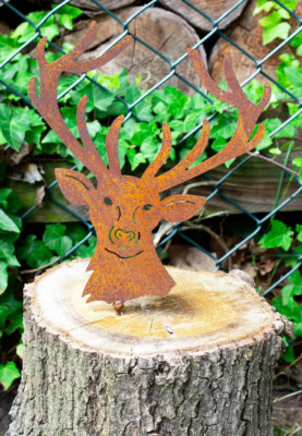 Hirschkopf Metall mit Schaubgewinde Gartendeko Edelrost Baumdekoration H=19 cm