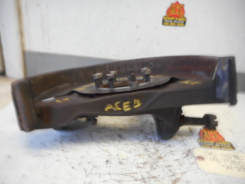 1980-1984 Ford F250 1981 Ford F350 Left (Driver) Knuckle OEM Foto 4 de 4