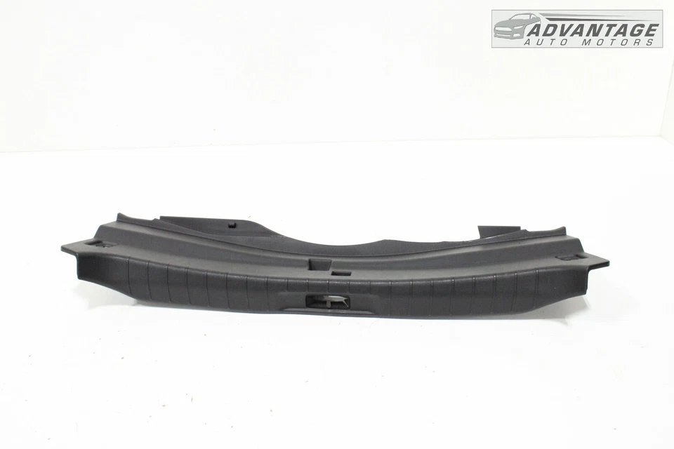 Nissan Máxima 2016-2020 tapa del maletero trasero pestillo umbral rasguño moldura cubierta panel OEM Foto 2 de 4