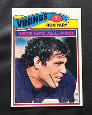 RON YARY HOF MINNESOTA VIKINGS AUTOGRAPHED SIGNED 1977 TOPPS FOOTBALL CARD