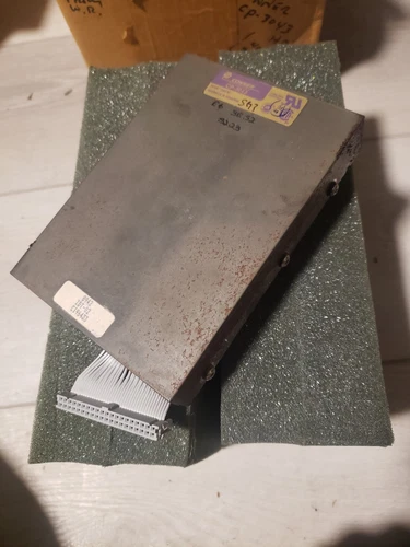 Conner Peripherals CP-3043 ZDT02 Hard Disk Drive- 40 Pin Connectors- In Box