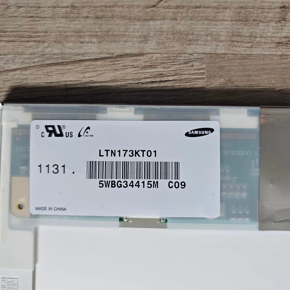 Display Samsung LTN173KT01-C09 Glänzend 17,3"  - Bild 3 von 3