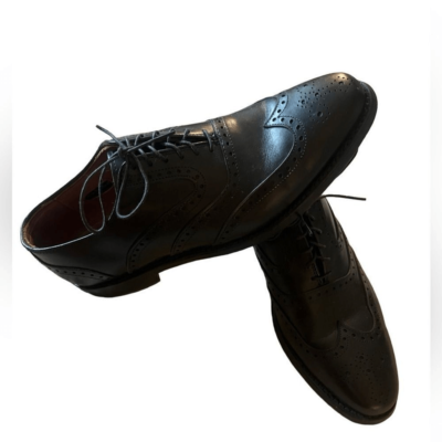Allen Edmonds Mens Black McClain Wingtip Oxford Shoes Size 8  display picture 3