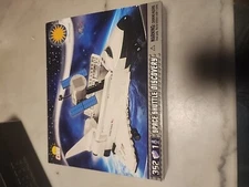 Smithsonian Space Shuttle Discovery Building Blocks Kit 352 Pcs, 21076A, New 