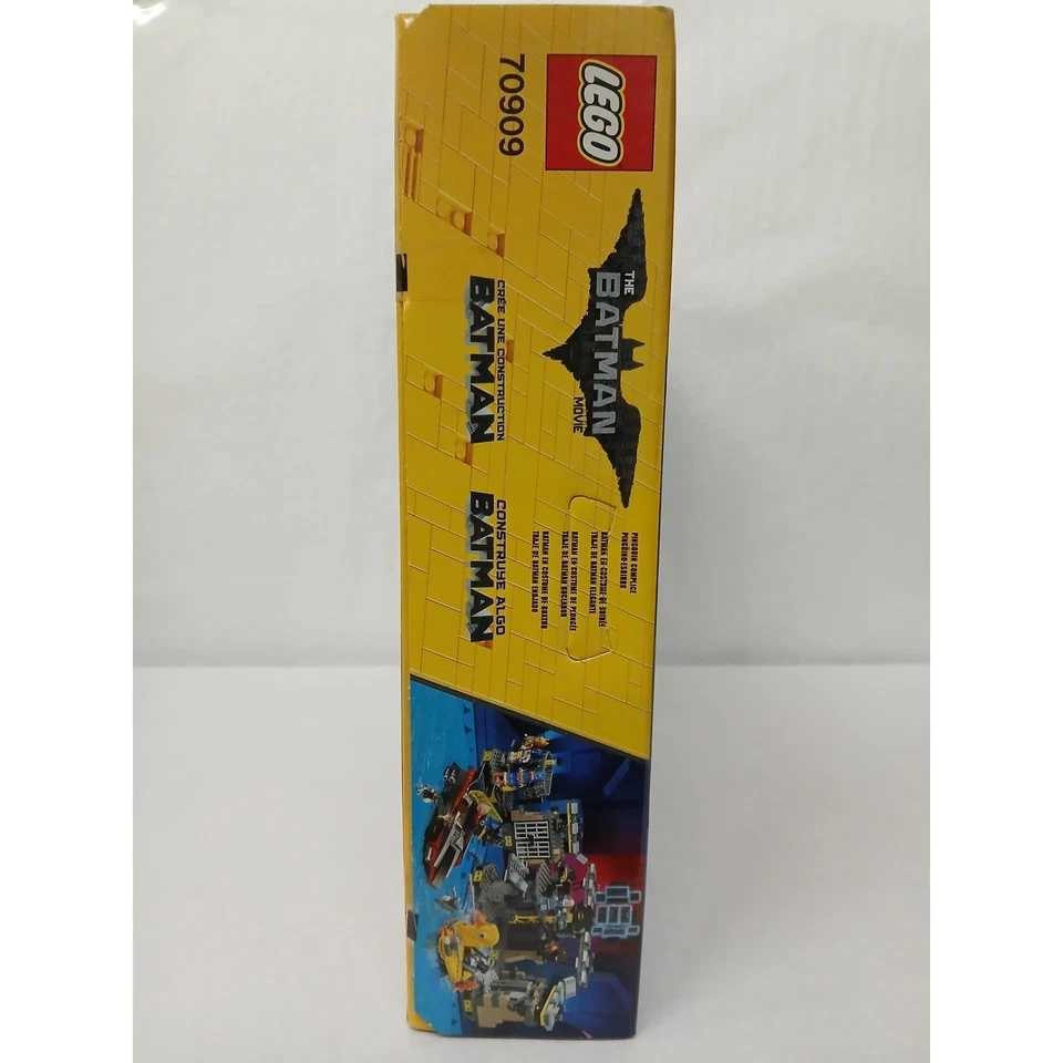 LEGO Batman Movie Batcave Break In 70909 Building Set Ages 8-14 1047 Pieces New - Image 4 of 4
