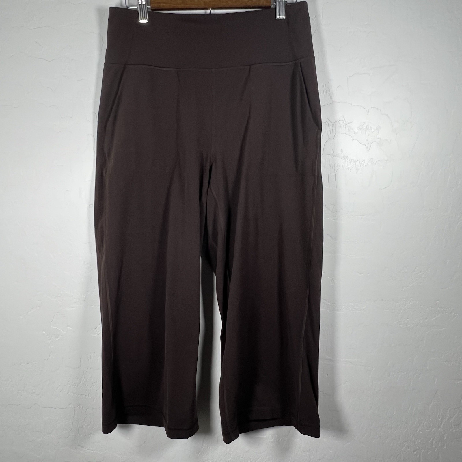 Lululemon Align Wide Leg Super High Rise Crop 23 Leggings Wo