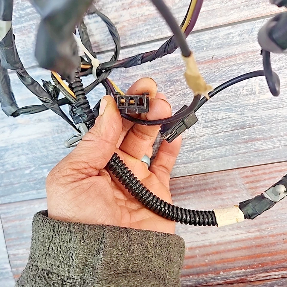 GM 1993-1996 Chevrolet Camaro cupé ventana trasera escotilla descongelación arnés de cableado OEM Foto 3 de 4