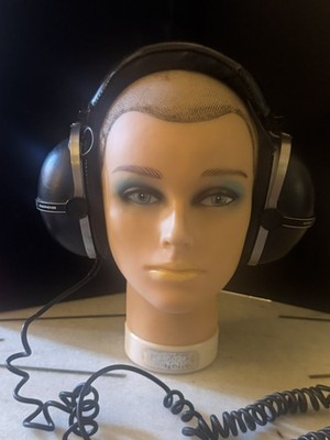 Vintage Pioneer SE-305 Stereo Headphones - Black 1970s Hi-Fi Semi working 1970s