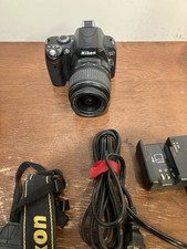 Nikon D D40 6.1MP DSLR Camera w/ AF-S DX ED II G 18-55mm 110736-1 JAR