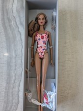 Fashion Royalty Doll Collection!! Bombshell Beach Natasha Fatale Basic Doll!!...