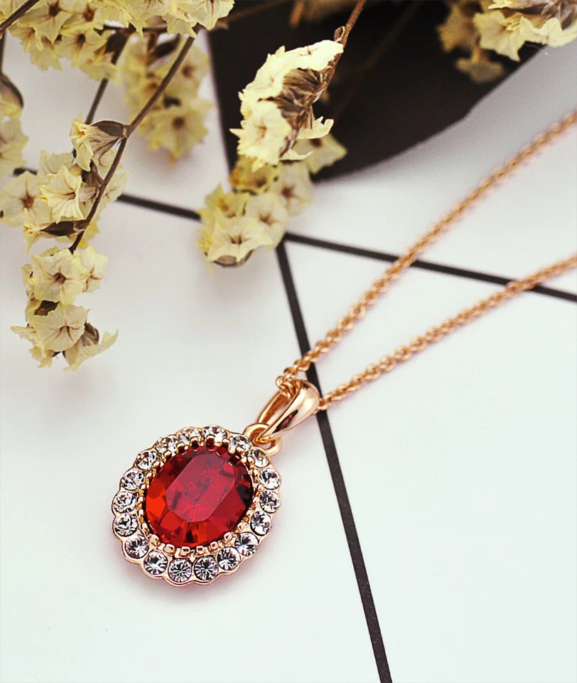 Collar colgante de cristal Swarovski rojo con forma ovalada para mujer Foto 2 de 4