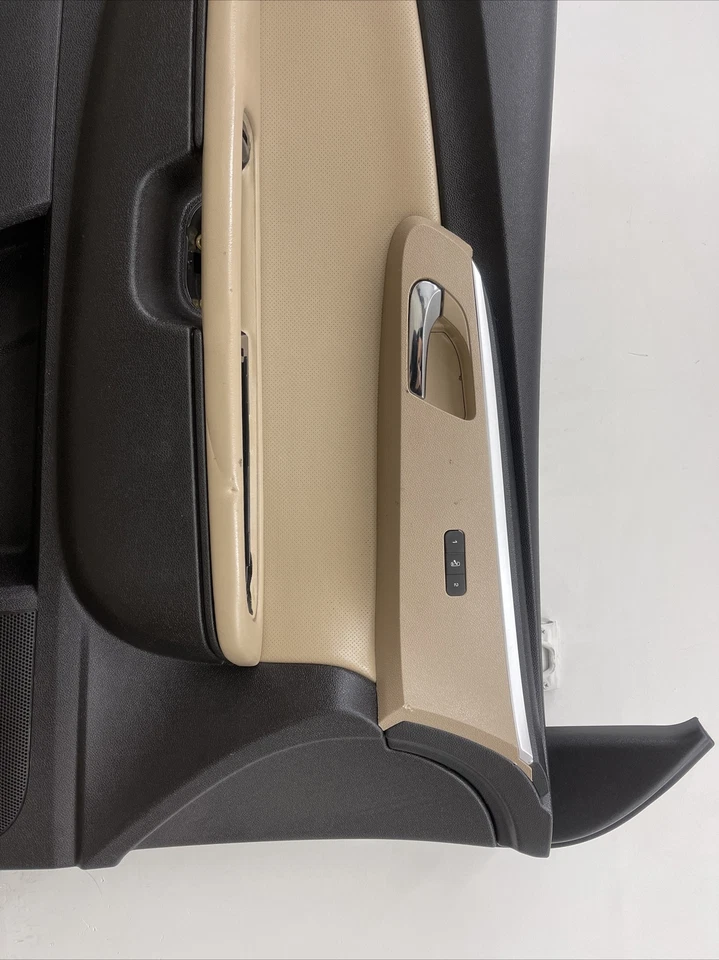 09-11 Chevrolet Traverse Set Of Front Interior Power Door Panels OEM Tan/Black - Image 4 of 4