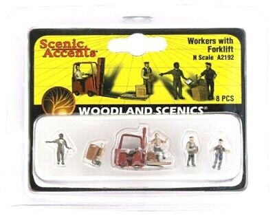 Woodland Scenics A2192 N Gauge Workers with Forklift 