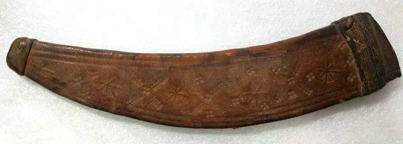 Adaga de couro antiga rara bolso do Sudão feita à mão africana século XIX° - Imagem 2 de 4