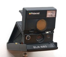 USED-VINTAGE-POLAROID SLR 680 ColorPak Instant film camera, extras, box