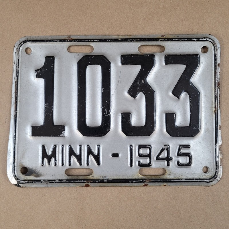 1945 Minnesota MN License Plate Low Number SHORTIE 7 5/8"x 5.5" MINN 1033