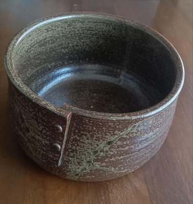 Shinsui Kiln Kensui Tea Ceremony Water Bowl Handcrafted Ceramic 14cm