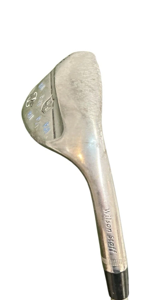 Cuña Wilson Staff FG Tour PMP 60° - Estampada PJI - Mano derecha 9° rebote Foto 3 de 4