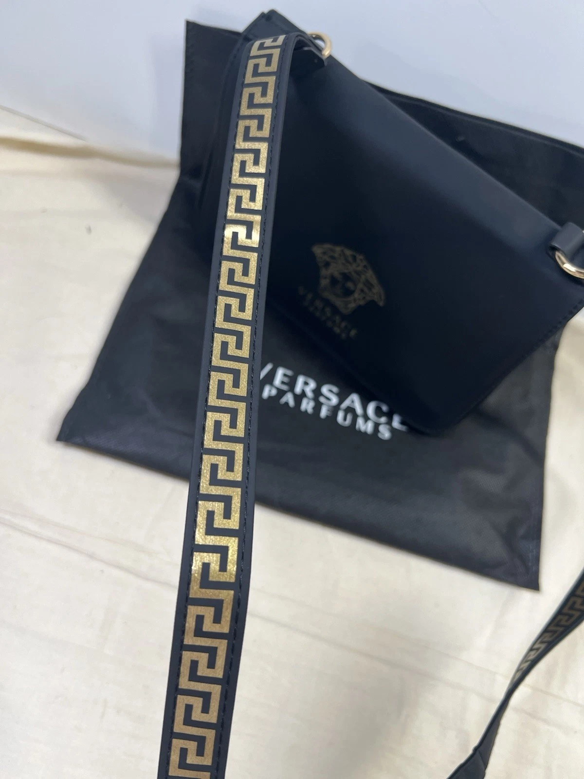 Borsa a tracolla AUTENTICA NUOVA Versace Fragrance Medusa