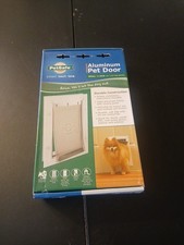 PetSafe Small 1-15lbs Freedom Aluminum Pet Door 5 1/4" X 8 1/8" Open Box As-is