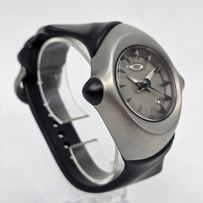 RARE OAKLEY CRUSH 2.0 Black & Grey New Battery | eBay