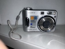 Sony Cybershot DSC-S90 Digital Camera 4.1 Mega Pixels MPEG Movie VX Tested Works