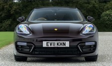 Private Number Plate EV11 KHN (evil khan)