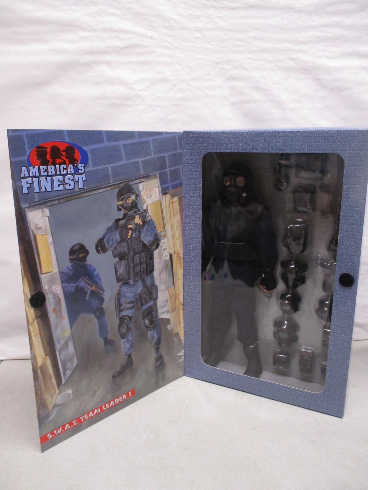 1999 21st Century Toys America's Finest SWAT Team Leader 1