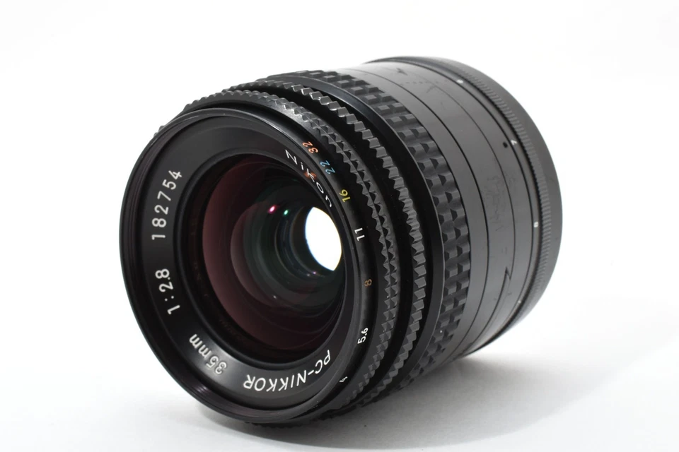 [Excellent] Nikon PC-Nikkor 35mm F/2.8 MF Shift Lens - Image 2 of 4