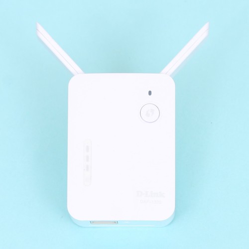 D-Link N300 Wi-Fi Range Extender DAP-1330 - Photo 2/5