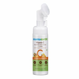 mamaearth vitamin c foaming face wash with vitamin c & turmeric 150ml