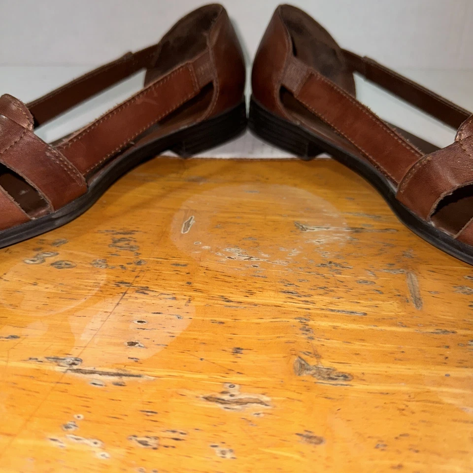 Sandalias de cuero marrón sin cordones Connie para mujer talla 7 Foto 3 de 4