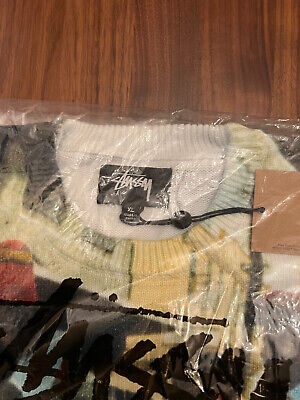 STÜSSY © 2022 PETER TOSH PRINT MID GAUGE COTTON SWEATER STÜSSY © 2022 PETER TOSH PRINT MID GAUGE COTTON SWEATER
