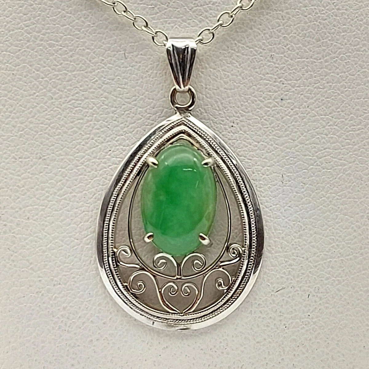 Ladies Pendant 14ct 14K 585 White Gold Jade Pendant