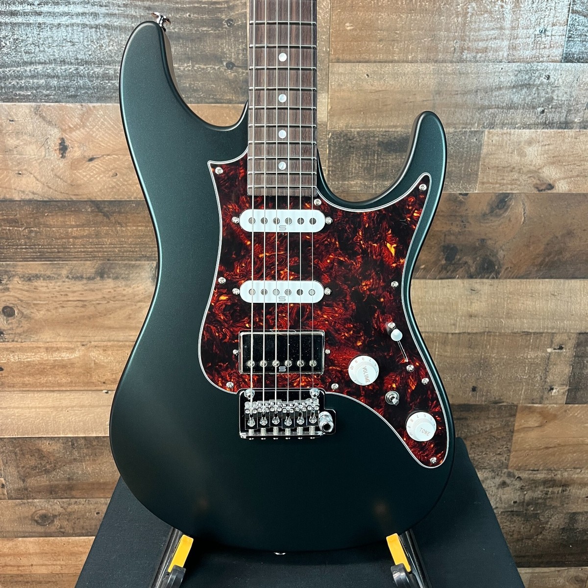 Ibanez Prestige AZ2204N Electric Guitar, Ivy Green Metallic Flat