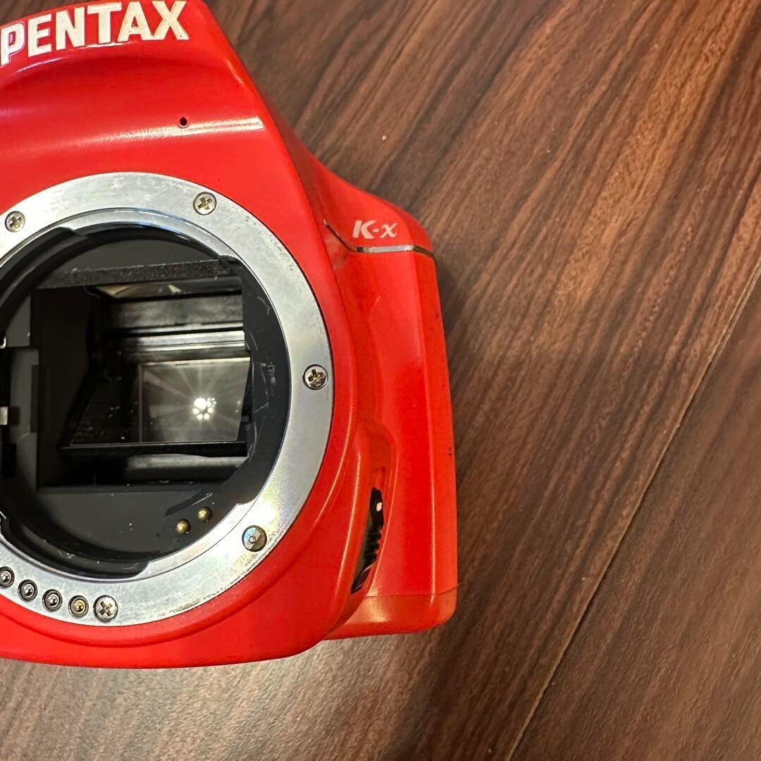 PENTAX Pentax K K-x 12.4MP Digital SLR Camera - Red (Kit w/ AL 18