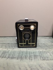 Kodak Target Brownie Six-20 Box Camera USA Vintage 1940s Untested