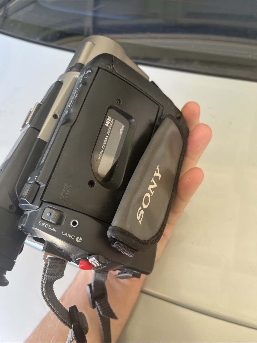 Sony CCD-TRV95 8mm Hi8 Video Camera Night Shot Digital Handycam