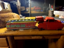 PRESSED STEEL- RARE WYANDOTTE - 25” HOOK AND LADDER FIRE TRUCK - TRUCK 10 1949