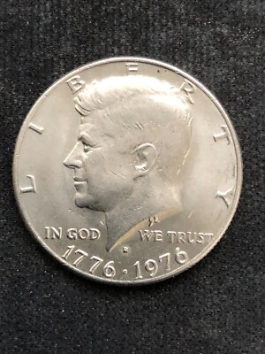 1976 Kennedy Bi-Centennial Half Dollar (11.5 g/ Copper-Nickel)