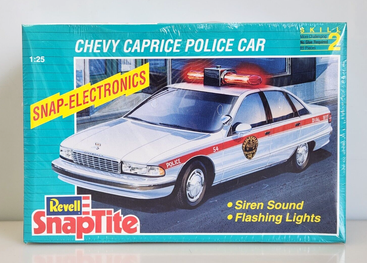 1993 Revell Chevy Caprice Police Car 1/25 SnapTite Model Kit 6293