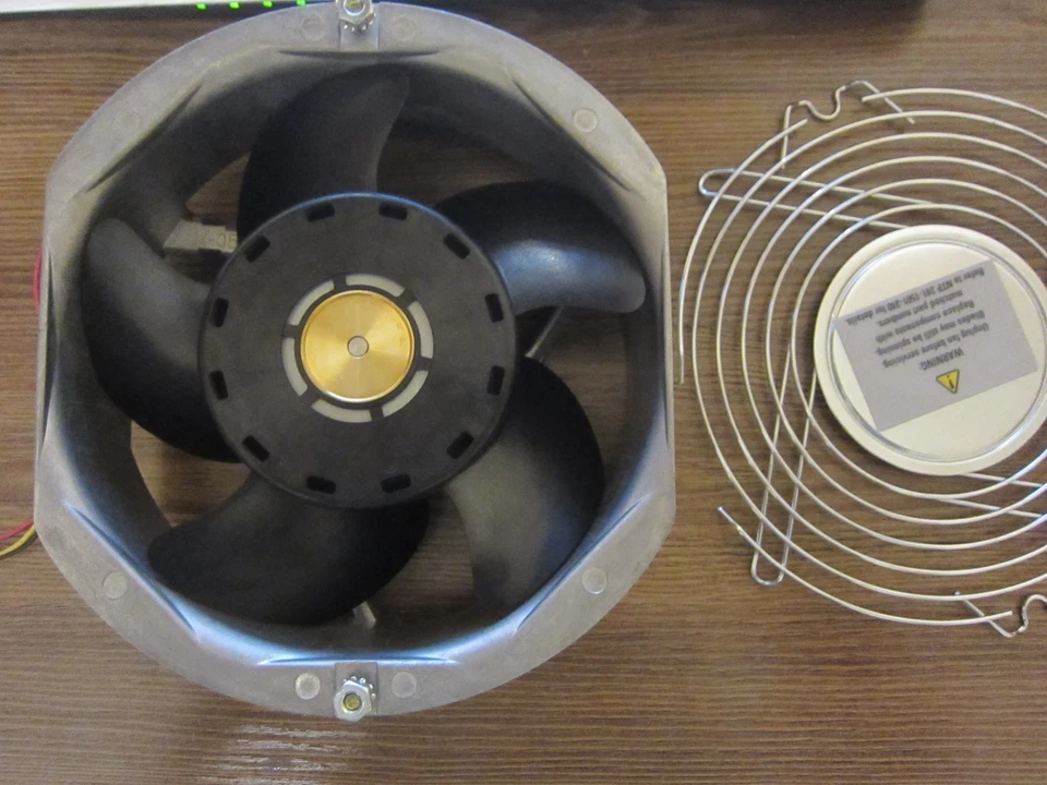 1x Sanyo Denki NEW FAN San Ace 172 (109E5724C506) 24VDC / 2.3A + GRID, JAPAN - Image 3 of 3