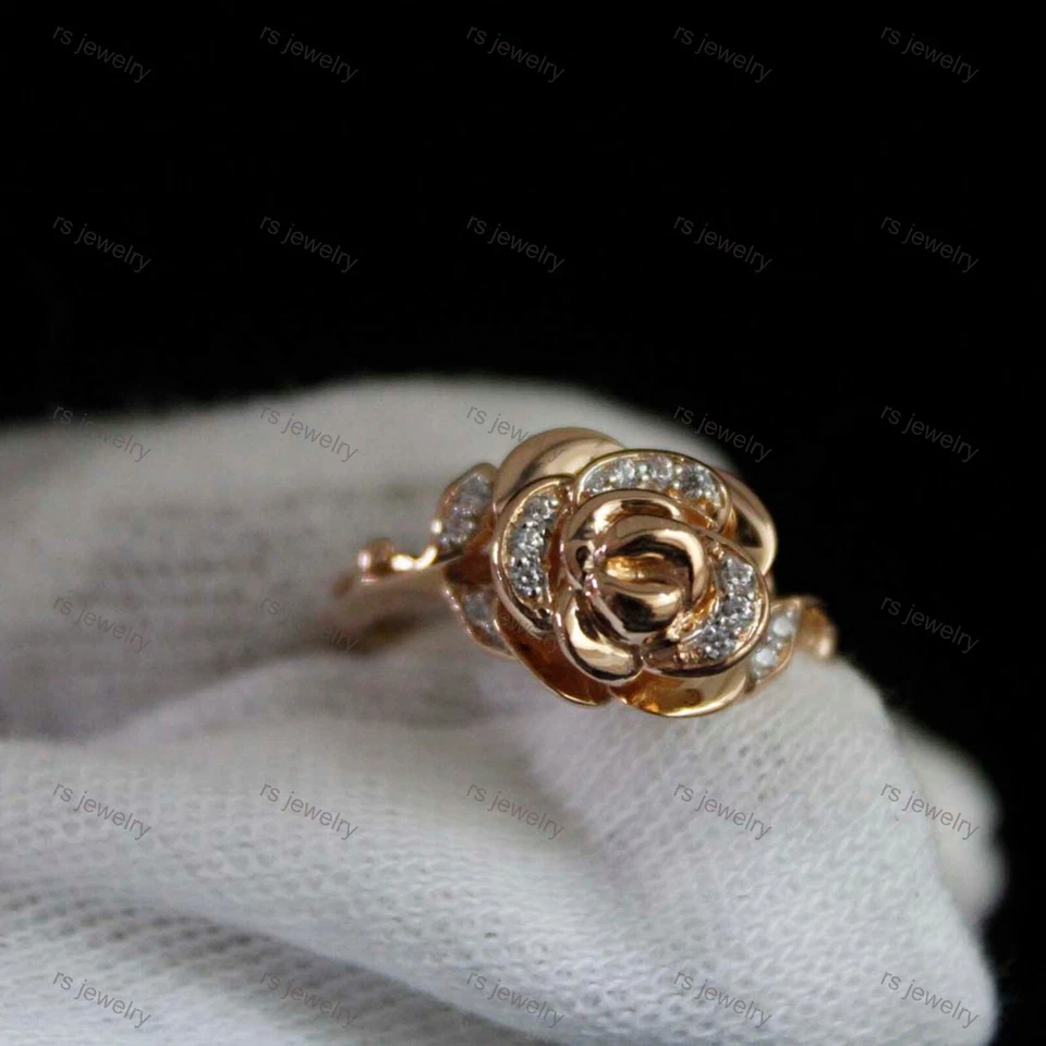 Anillo de compromiso de diamantes naturales de corte redondo de 0,15 quilates enchapado en oro rosa de 14 k de plata 925 Foto 2 de 4
