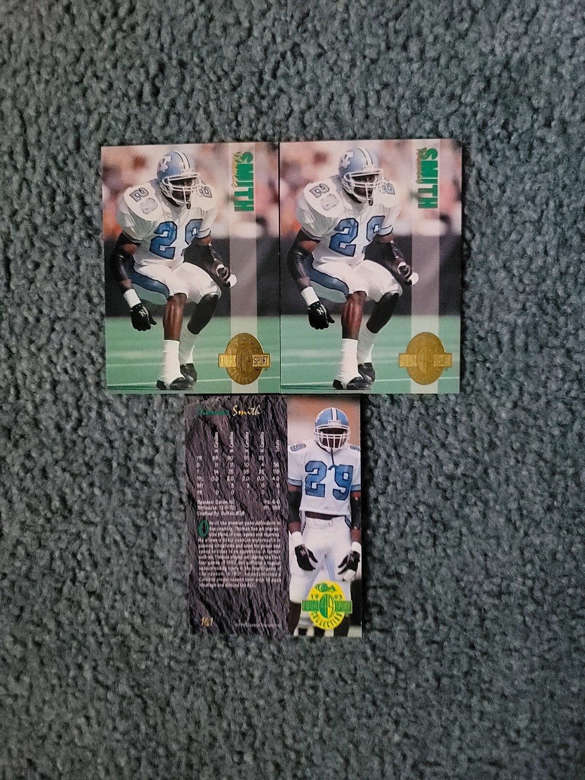 Thomas Smith (1993) Classic Four Sport Football Card Lot of approx 3 cards
