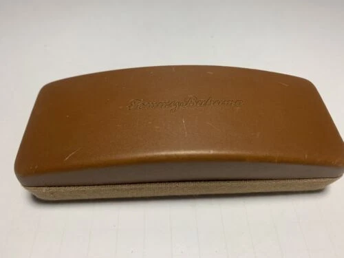 Los casos de suave gafas Tommy Bahama Brown